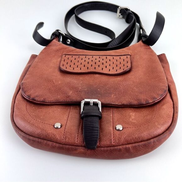 LONGCHAMP Balzane Crossbody Messenger Leather Bag - Picture 3 of 13